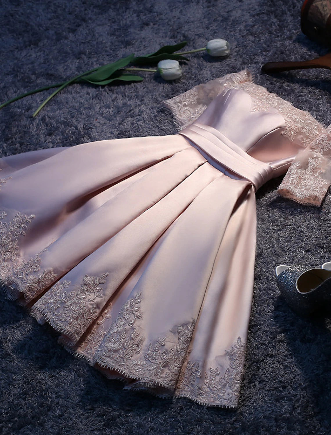 Wholesale A-Line Bridesmaid Dress Off Shoulder Short Sleeve Elegant Short / Mini Satin with Lace